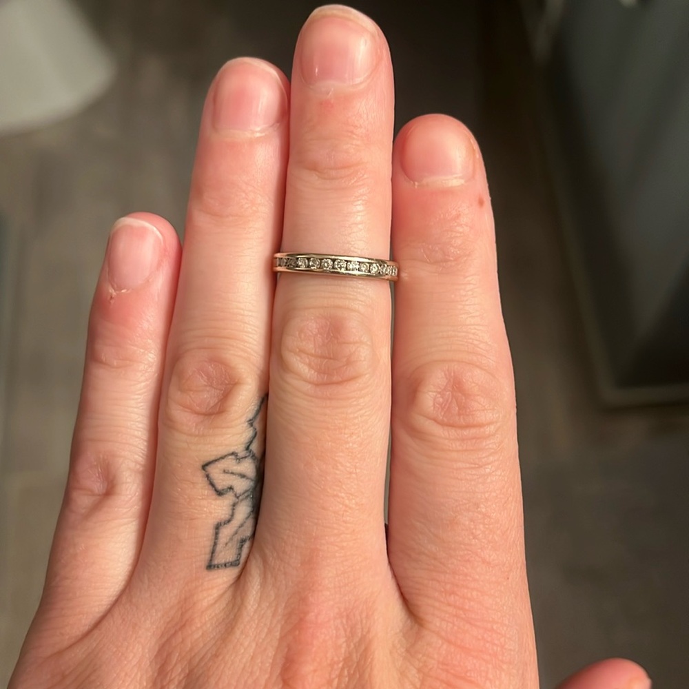 Zales 14k gold wedding band